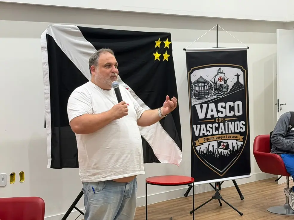 Pedro Strozenberg se candidata à presidência e critica a SAF de Lamacchia